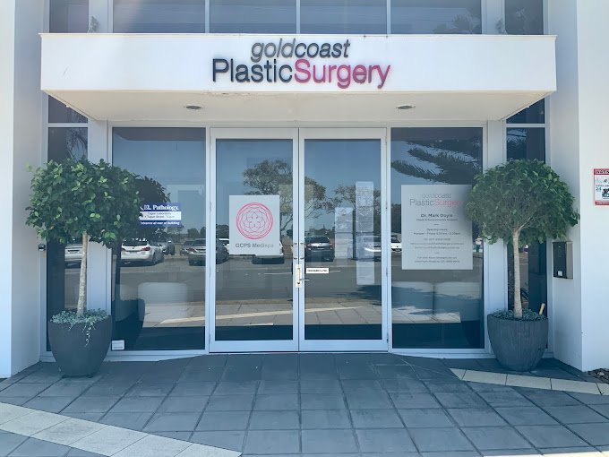 Gold Coast Plastic Surgery Hero